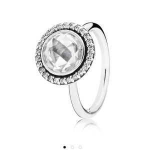 Pandora Brilliant Legacy Ring